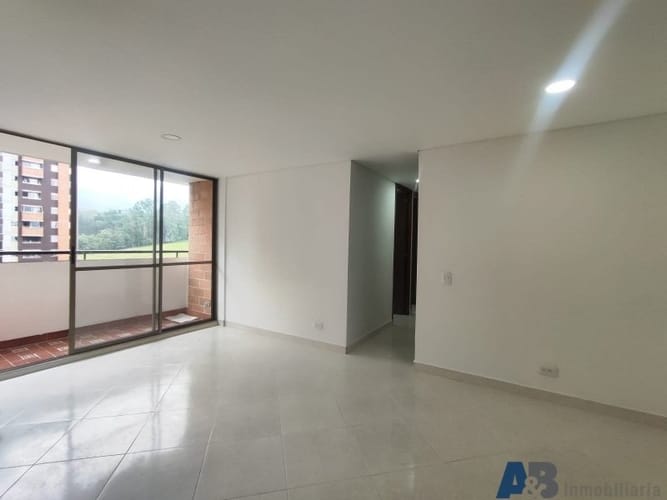 Apartamento de 3 alcobas en arriendo en La Ferreira, La Estrella, 60 m² · foto 3 de 19