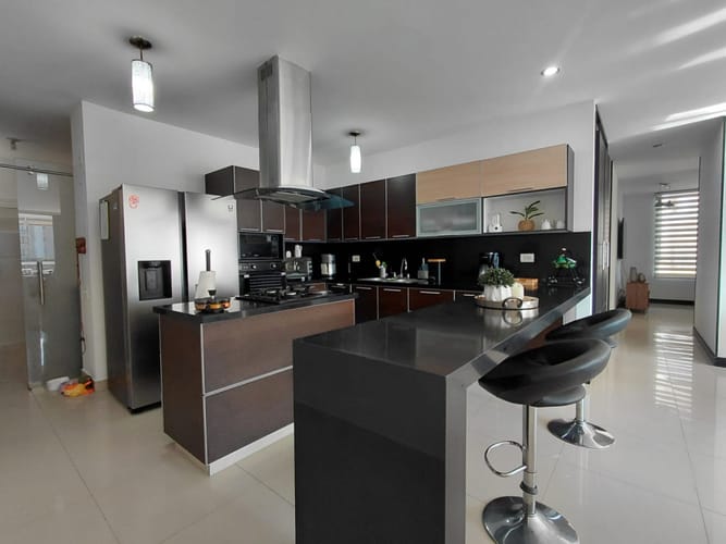 Apartamento de 3 alcobas en venta en Santa Teresita, Cali, 144 m² · foto 10 de 24