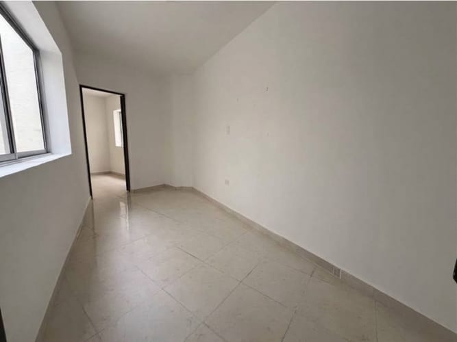 Casa de 4 alcobas en arriendo en La Magnolia, Envigado, 200 m² · foto 11 de 16