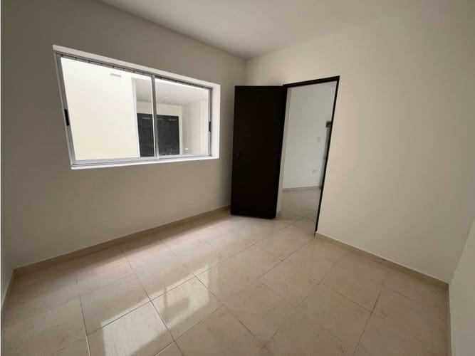 Casa de 4 alcobas en arriendo en La Magnolia, Envigado, 200 m² · foto 14 de 16