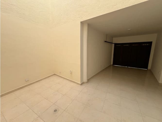 Casa de 4 alcobas en arriendo en La Magnolia, Envigado, 200 m² · foto 16 de 16