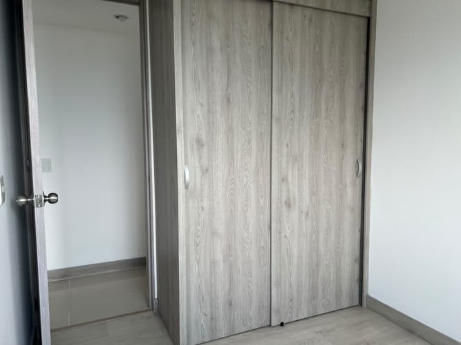 Apartamento de 3 alcobas en venta en Las Antillas, Envigado, 70 m² · foto 8 de 15