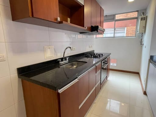 Apartamento de 1 alcoba en venta en Santa Barbara Central, Bogotá, 65 m² · foto 7 de 23