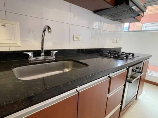 Apartamento de 1 alcoba en venta en Santa Barbara Central, Bogotá, 65 m² · foto 13 de 23