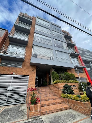 Apartamento de 1 alcoba en venta en Santa Barbara Central, Bogotá, 65 m² · foto 23 de 23