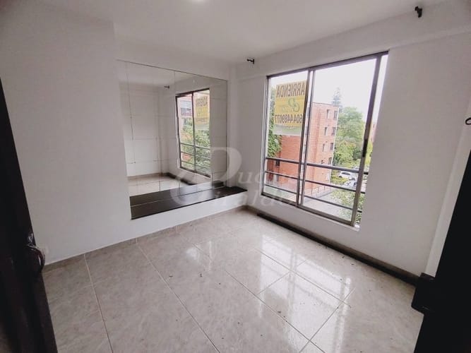 Apartamento de 2 alcobas en arriendo en Suramérica, Itagüí, 58 m² · foto 2 de 18