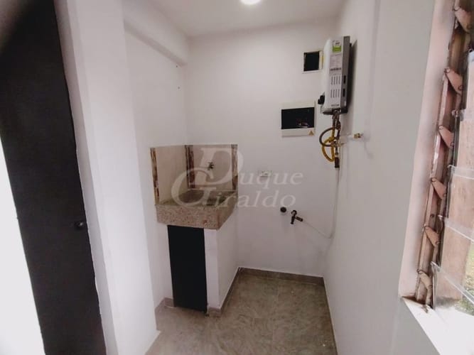 Apartamento de 2 alcobas en arriendo en Suramérica, Itagüí, 58 m² · foto 14 de 18