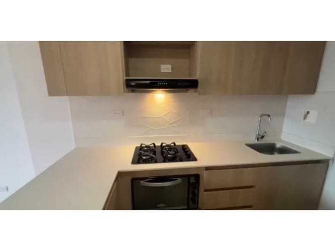 Apartamento de 3 alcobas en arriendo en Simesa, Medellín, 70 m² · foto 4 de 24