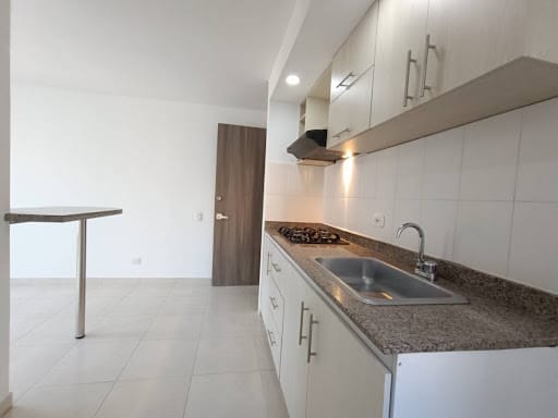 Apartamento de 3 alcobas en arriendo en Cr. Los Naranjos, Jamundí, 67 m² · foto 6 de 21