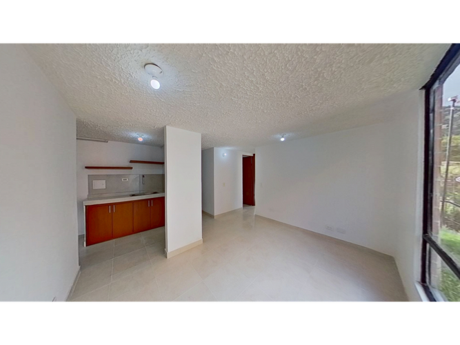 Apartamento de 2 alcobas en venta en Centro Usme, Bogotá, 38 m² · foto 2 de 12