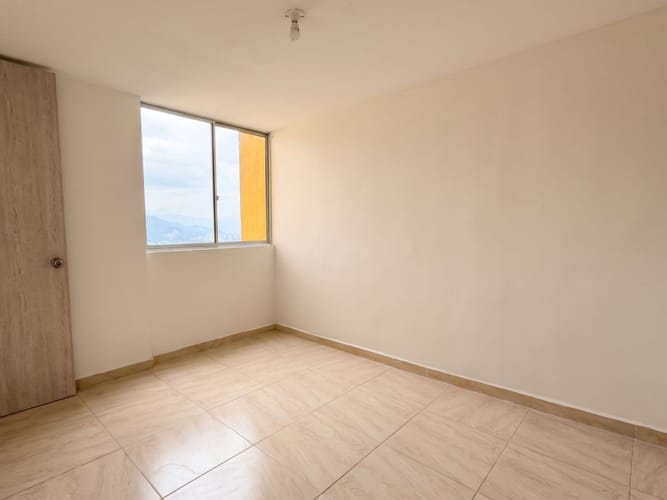 Apartamento de 2 alcobas en venta en La Bermejala, La Estrella, 51 m² · foto 3 de 19