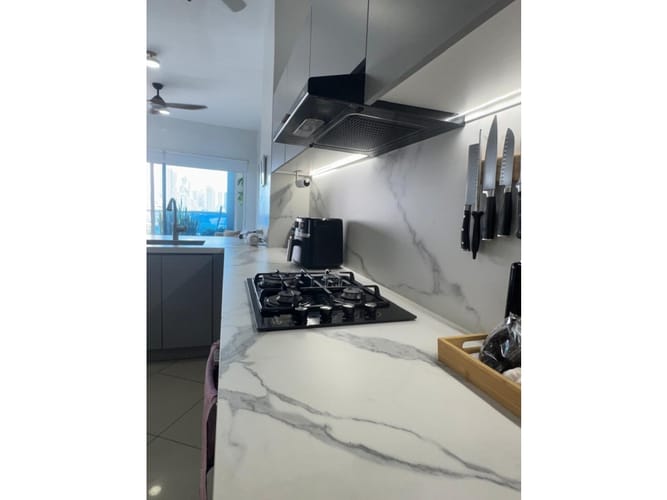 Apartamento de 2 alcobas en arriendo en El Laguito, Cartagena, 104 m² · foto 6 de 11
