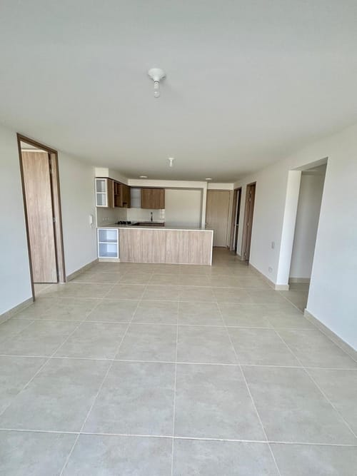 Apartamento de 3 alcobas en arriendo en Valle Del Lili, Cali, 97 m² · foto 2 de 24