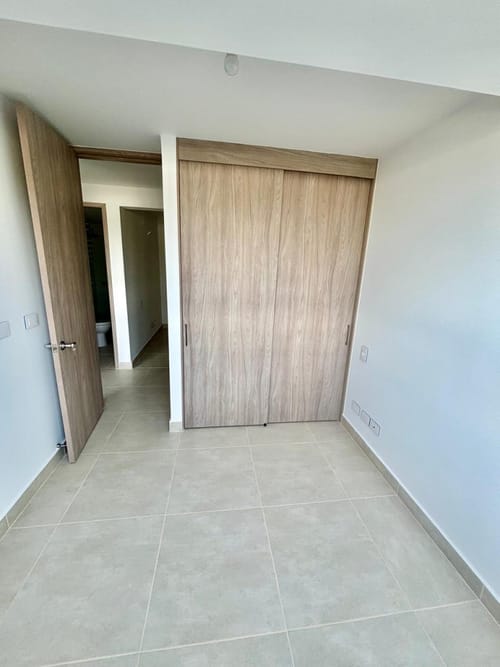 Apartamento de 3 alcobas en arriendo en Valle Del Lili, Cali, 97 m² · foto 5 de 24