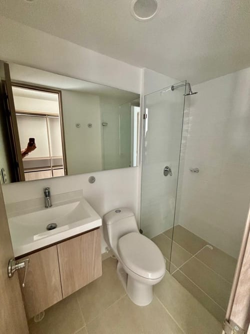Apartamento de 3 alcobas en arriendo en Valle Del Lili, Cali, 97 m² · foto 9 de 24