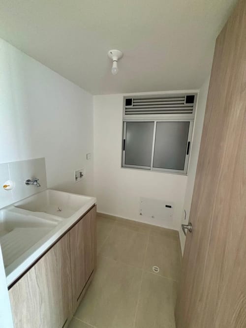 Apartamento de 3 alcobas en arriendo en Valle Del Lili, Cali, 97 m² · foto 10 de 24