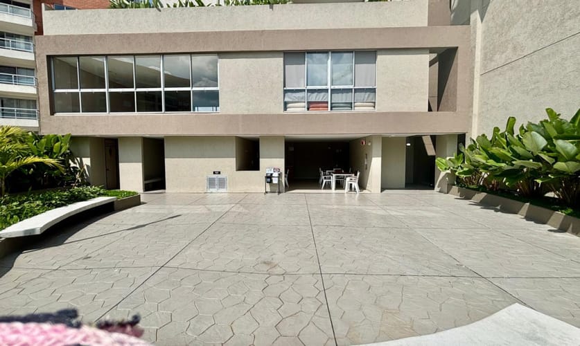Apartamento de 3 alcobas en arriendo en Valle Del Lili, Cali, 97 m² · foto 12 de 24