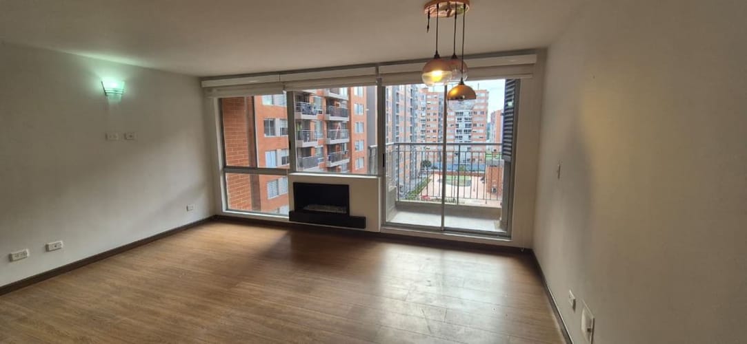 Apartamento de 3 alcobas en arriendo en Santa Teresa, Bogotá, 88 m² · foto 4 de 24