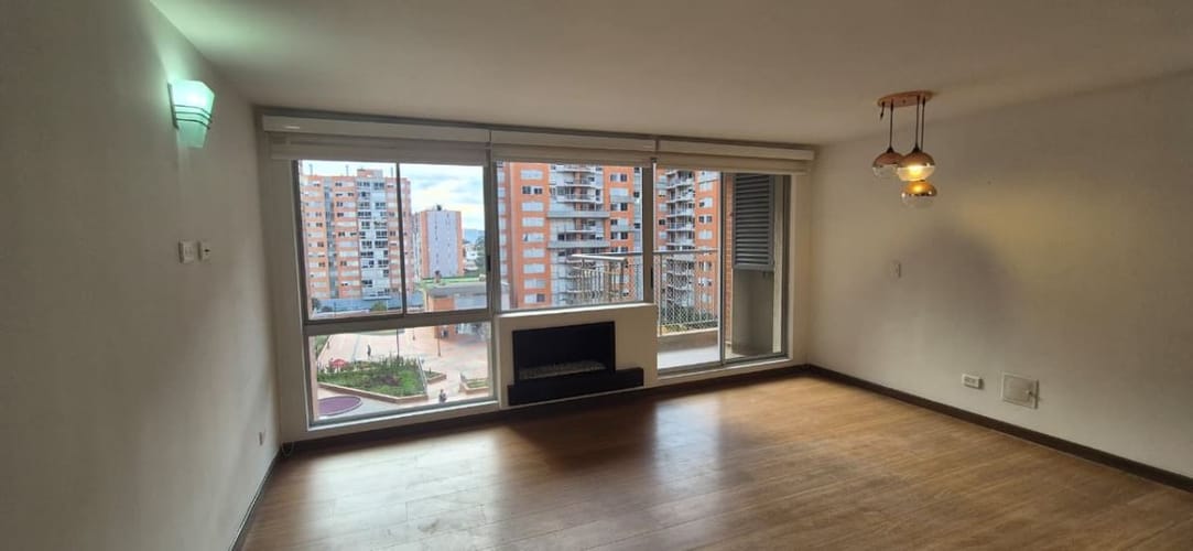 Apartamento de 3 alcobas en arriendo en Santa Teresa, Bogotá, 88 m² · foto 6 de 24