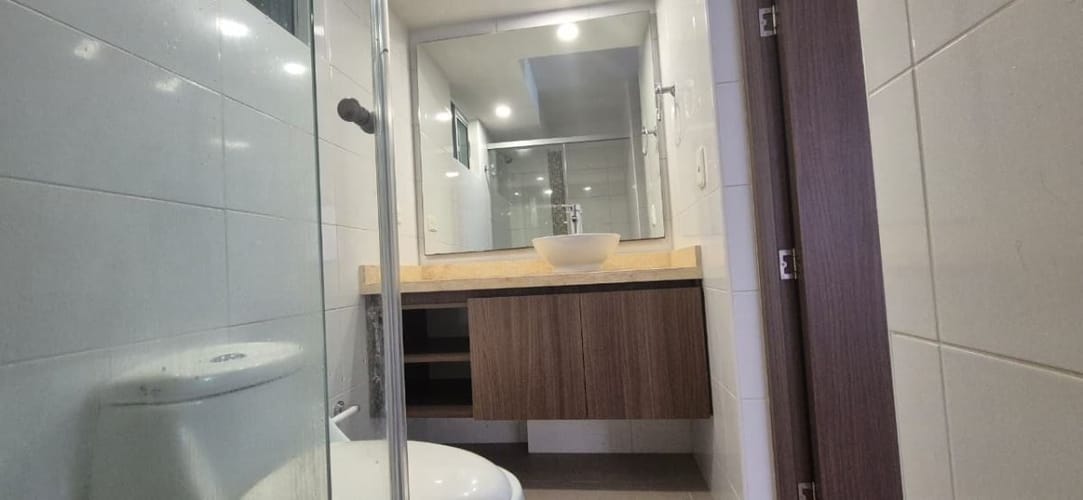 Apartamento de 3 alcobas en arriendo en Santa Teresa, Bogotá, 88 m² · foto 23 de 24