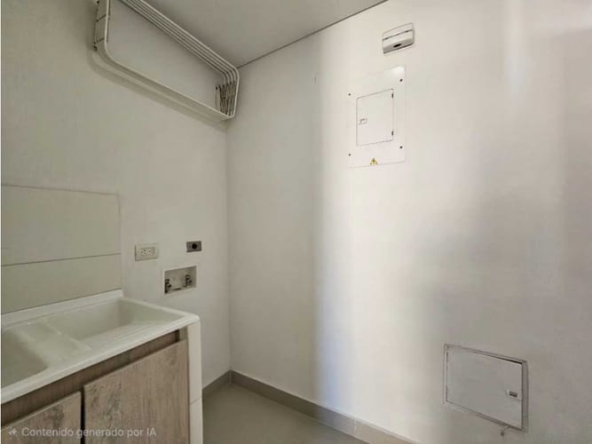 Apartamento de 3 alcobas en venta en Loma De Las Brujas, Envigado, 147 m² · foto 12 de 24