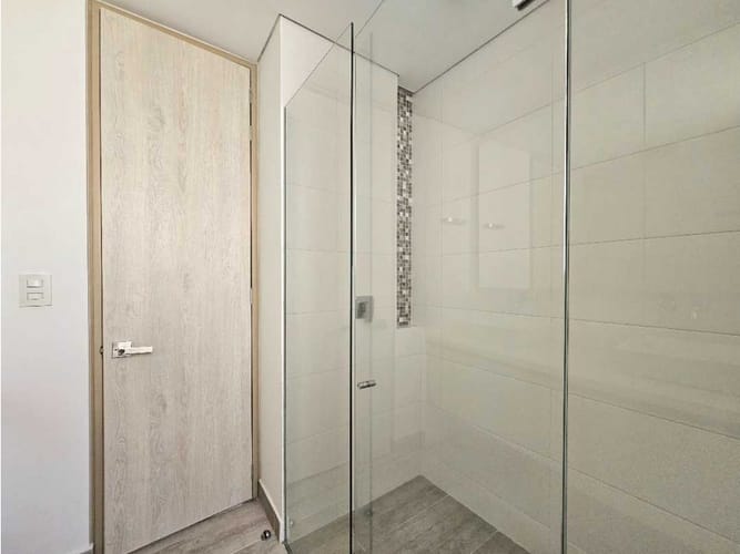 Apartamento de 3 alcobas en venta en Loma De Las Brujas, Envigado, 147 m² · foto 21 de 24