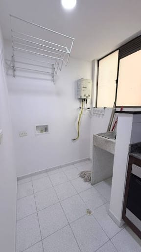 Apartamento de 2 alcobas en arriendo en Las Palmas, Medellín, 70 m² · foto 9 de 13