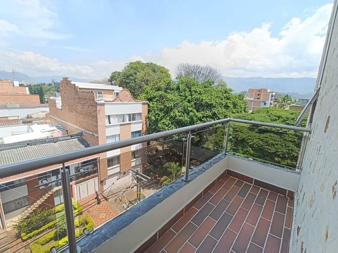Apartamento de 3 alcobas en arriendo en Laureles, Medellín, 90 m² · foto 4 de 20