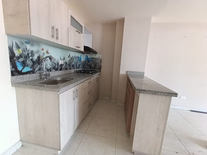 Apartamento de 3 alcobas en arriendo en Laureles, Medellín, 90 m² · foto 6 de 20
