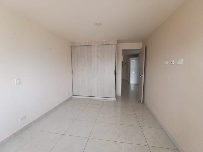 Apartamento de 3 alcobas en arriendo en Laureles, Medellín, 90 m² · foto 14 de 20
