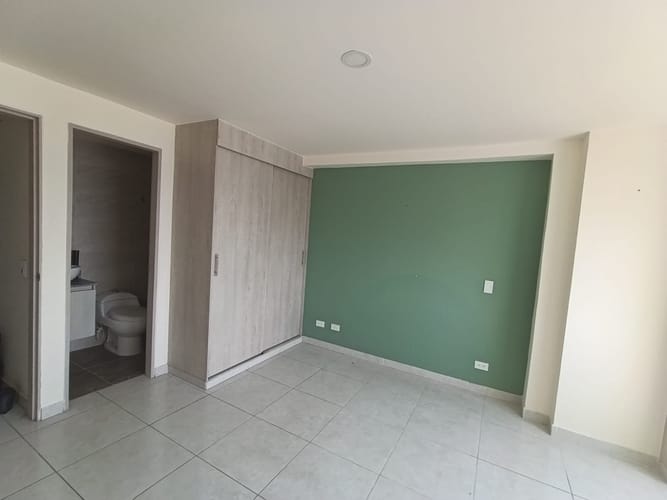 Apartamento de 3 alcobas en arriendo en Laureles, Medellín, 90 m² · foto 16 de 20