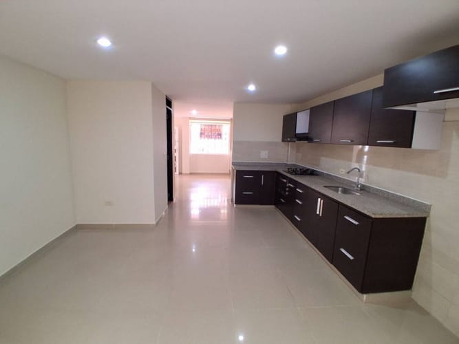 Casa de 4 alcobas en arriendo en El Prado Norte, Neiva, 120 m² · foto 4 de 21