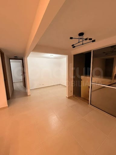 Apartamento de 3 alcobas en arriendo en Potrerito, Bello, 54 m² · foto 6 de 14