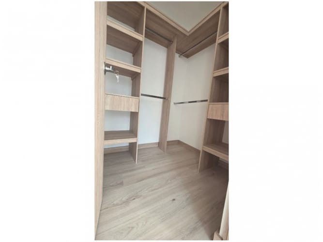 Apartamento de 3 alcobas en venta en La Floresta, Medellín, 89 m² · foto 13 de 20