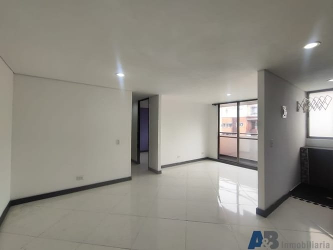 Apartamento de 3 alcobas en arriendo en La Ferreira, La Estrella, 60 m² · foto 2 de 21