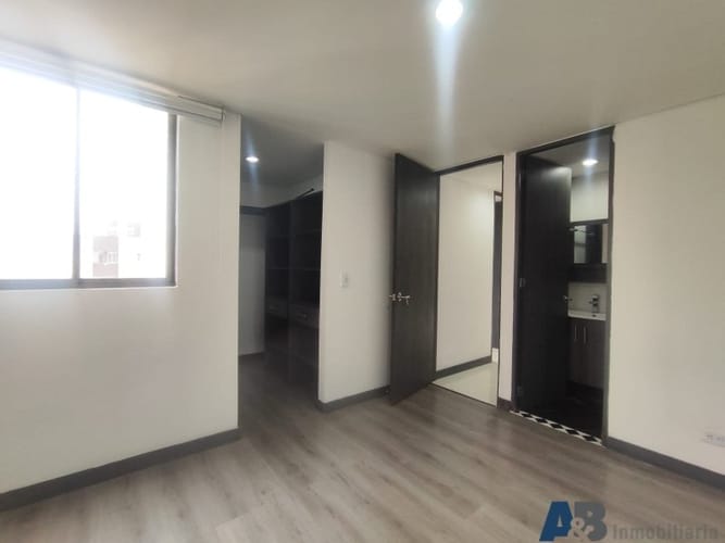 Apartamento de 3 alcobas en arriendo en La Ferreira, La Estrella, 60 m² · foto 9 de 21