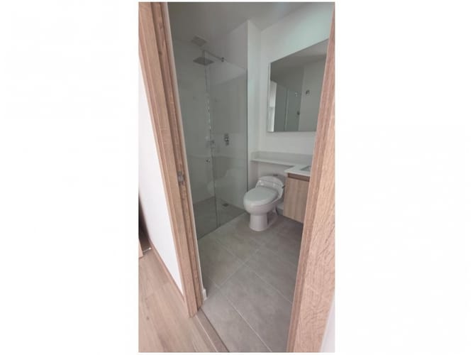 Apartamento de 2 alcobas en venta en La Floresta, Medellín, 73 m² · foto 18 de 21