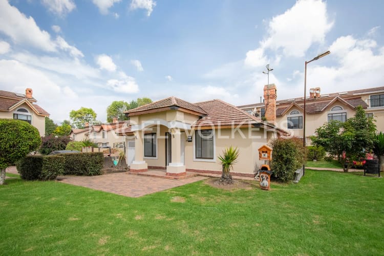 Casa de 4 alcobas en venta en Cr El Retorno, Chía, 165 m² · foto 15 de 16