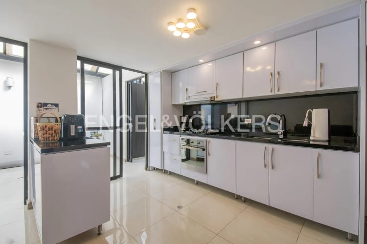Casa de 4 alcobas en venta en Cr El Retorno, Chía, 165 m² · foto 5 de 16
