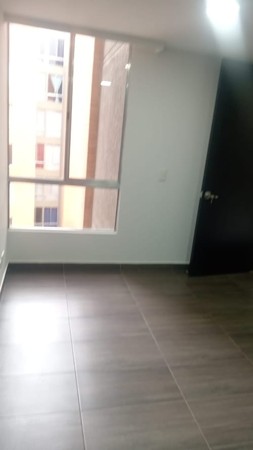 Apartamento de 3 alcobas en venta en San Luis, Soacha, 63 m² · foto 5 de 14