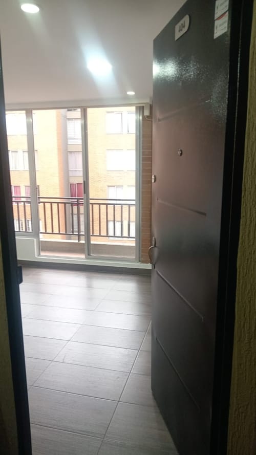 Apartamento de 3 alcobas en venta en San Luis, Soacha, 63 m² · foto 11 de 14