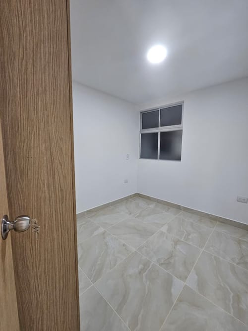 Apartamento de 2 alcobas en venta en Monteazul, Sabaneta, 47 m² · foto 12 de 15