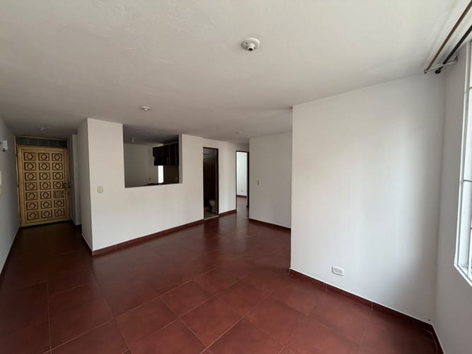 Apartamento de 2 alcobas en arriendo en Engativá, Bogotá, 55 m² · foto 3 de 10