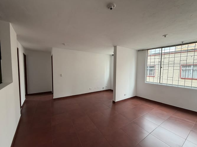 Apartamento de 2 alcobas en arriendo en Engativá, Bogotá, 55 m² · foto 10 de 10