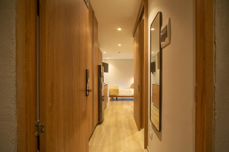 Apartaestudio en venta en Chicó Reservado, Bogotá, 23 m² · foto 5 de 9