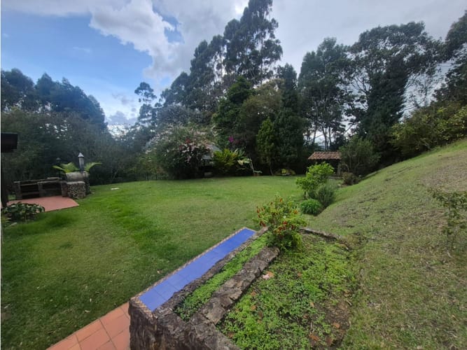 Casa de 5 alcobas en arriendo en El Tablazo, Rionegro, 300 m² · foto 6 de 24