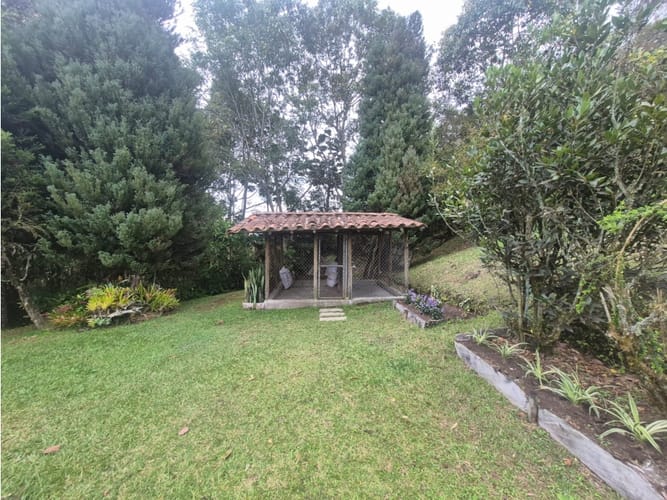 Casa de 5 alcobas en arriendo en El Tablazo, Rionegro, 300 m² · foto 9 de 24