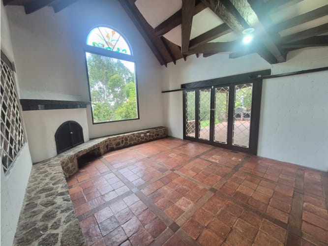 Casa de 5 alcobas en arriendo en El Tablazo, Rionegro, 300 m² · foto 16 de 24