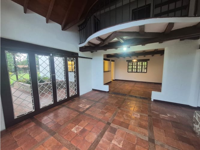 Casa de 5 alcobas en arriendo en El Tablazo, Rionegro, 300 m² · foto 17 de 24
