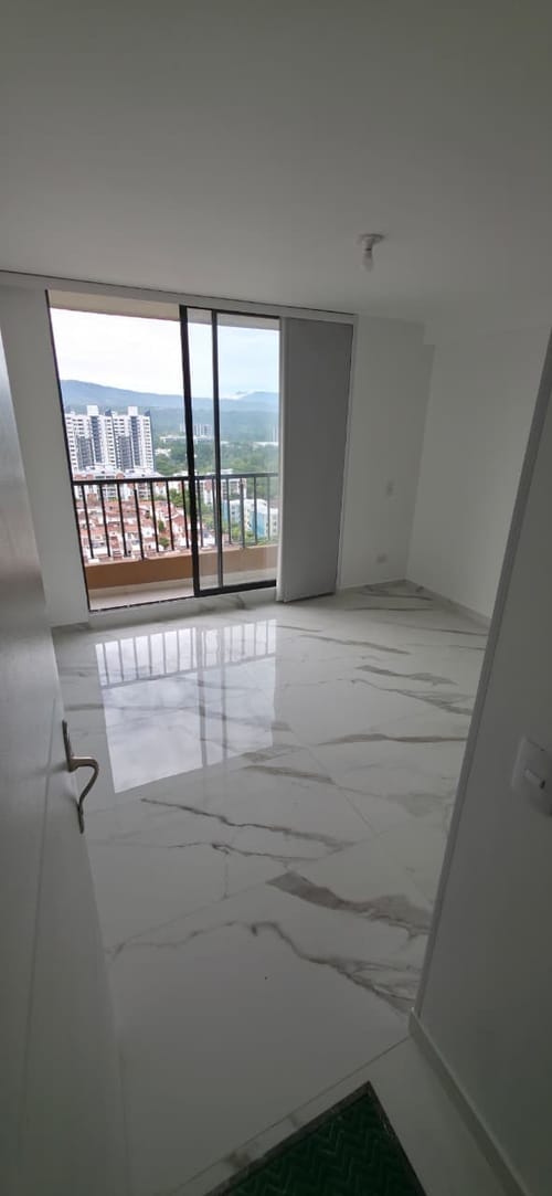 Apartamento de 2 alcobas en arriendo en Cañaveral, Floridablanca, 55 m² · foto 4 de 17